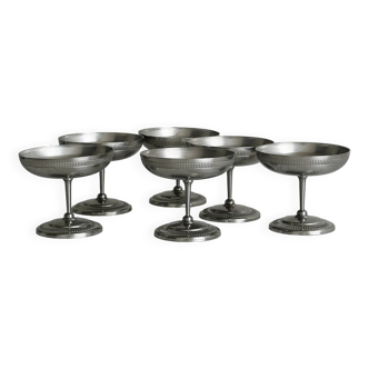 6 stainless steel footed bowls