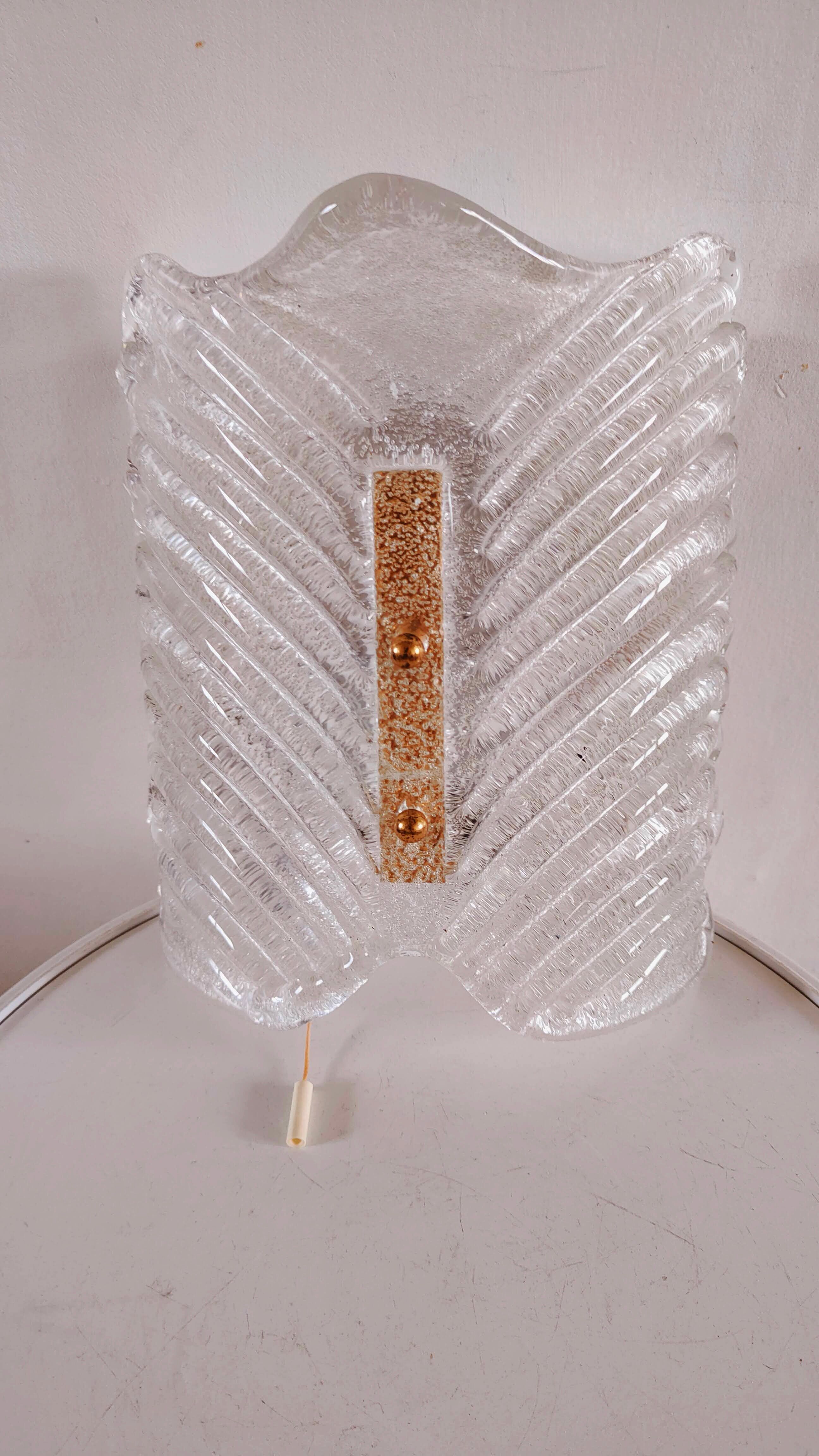 Murano glass wall lamp with frosted effect, 70s design