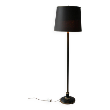Bronze floor lamp, Louis XVI style.