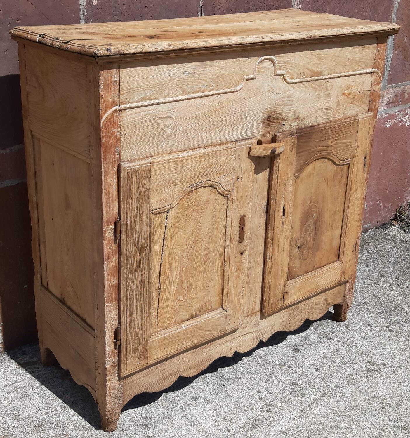 Basque sideboard 18th century