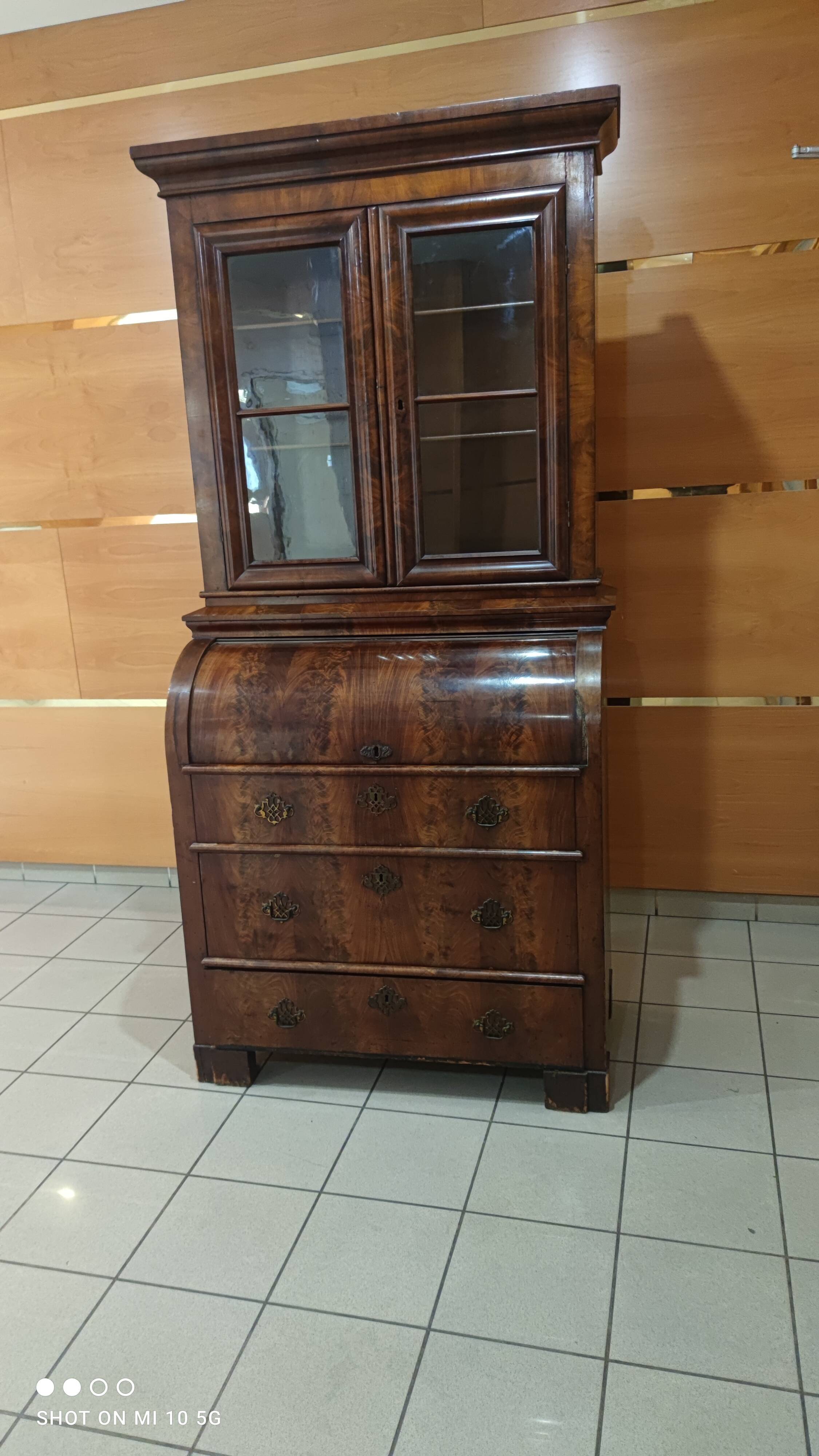 Victorian mahogany library desk, circa 1820