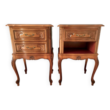 2 tables de chevet style Louis XV tiroirs et pieds cabrioles, 1960