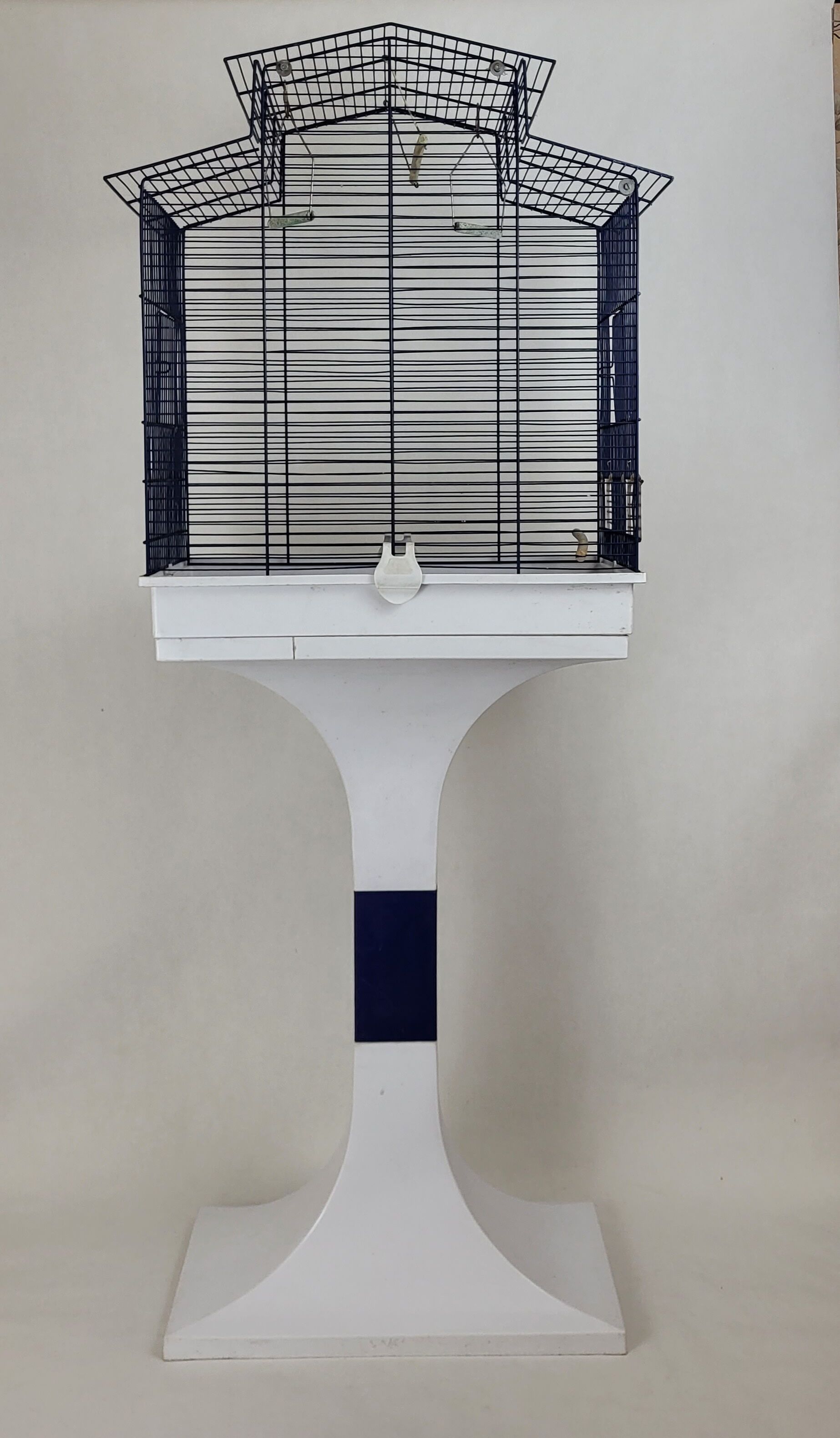 Vintage freestanding birdcage