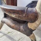 Fauteuil en corne et cuir ancien - 1950s
