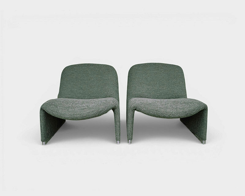 Paire de fauteuils Alky Giancarlo Piretti, Castelli 1970s, bouclé Minotti
