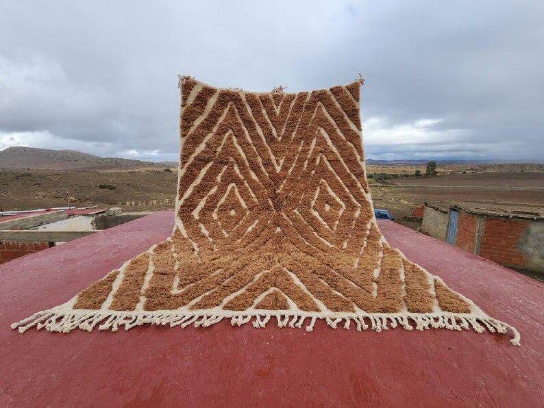 Traditional handmade beni ourain rug size 150 x 250 cm