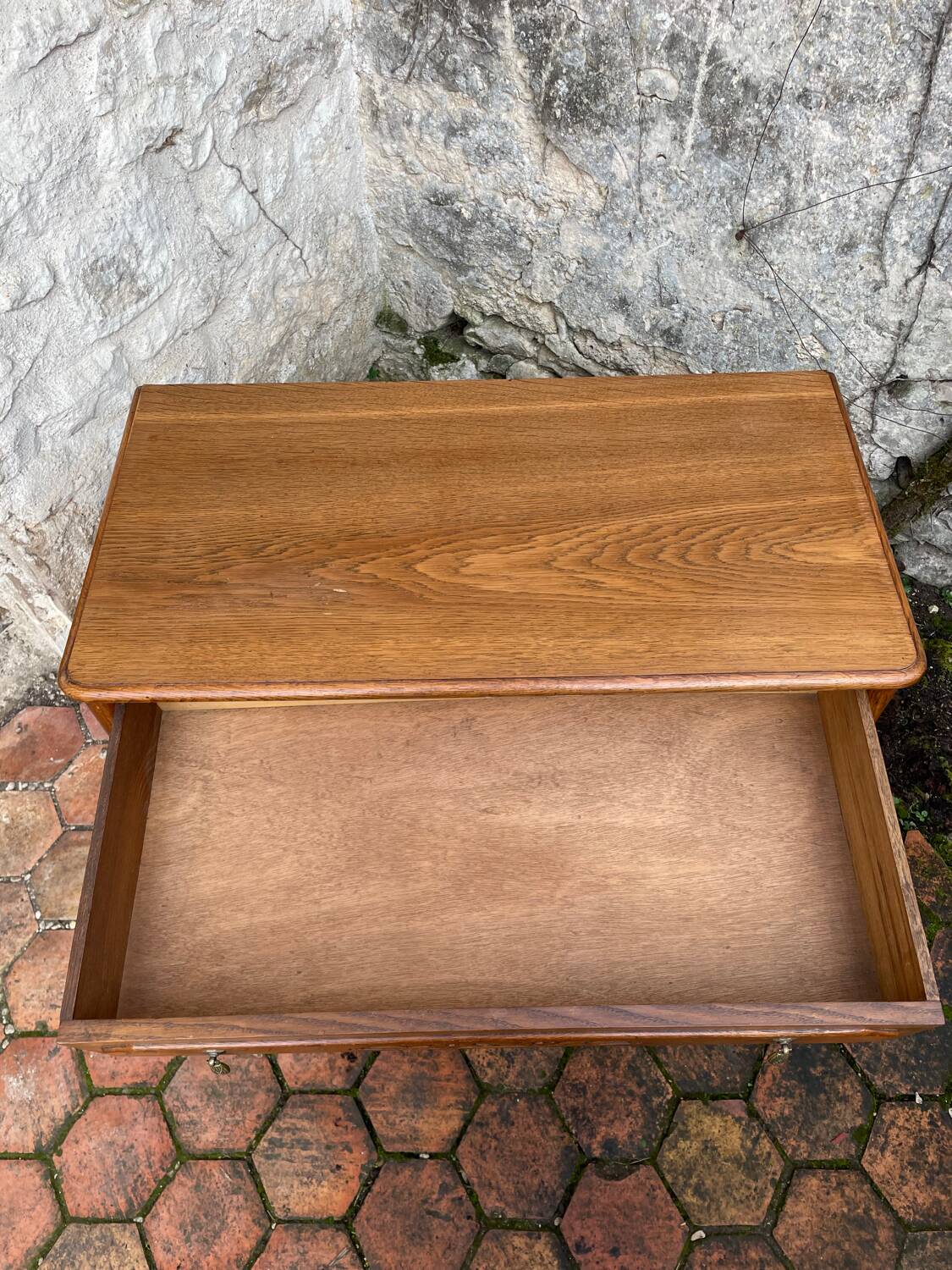 Vintage antique chest of drawers