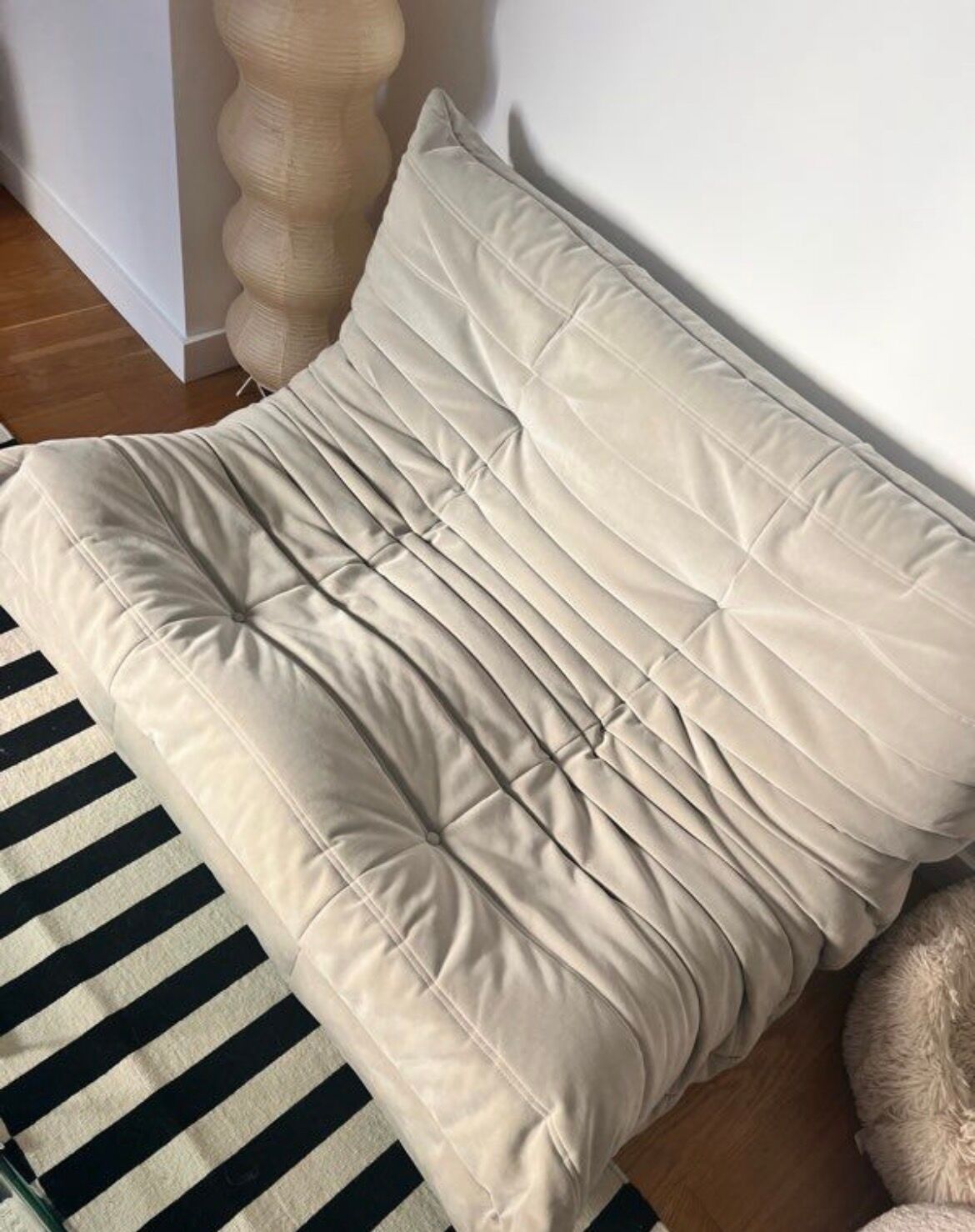 Togo 2 places pearl grey alcantara