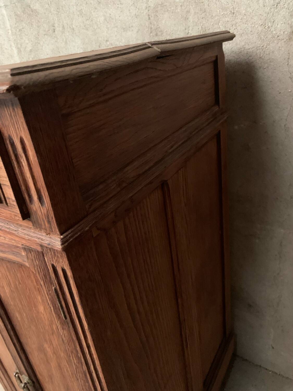 Storage unit or jam cupboard