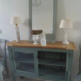 Console, sideboard, shallow display case sublimated in smoky green, wooden top.