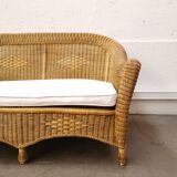 Wicker bench