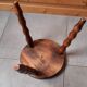 Tabouret tripode