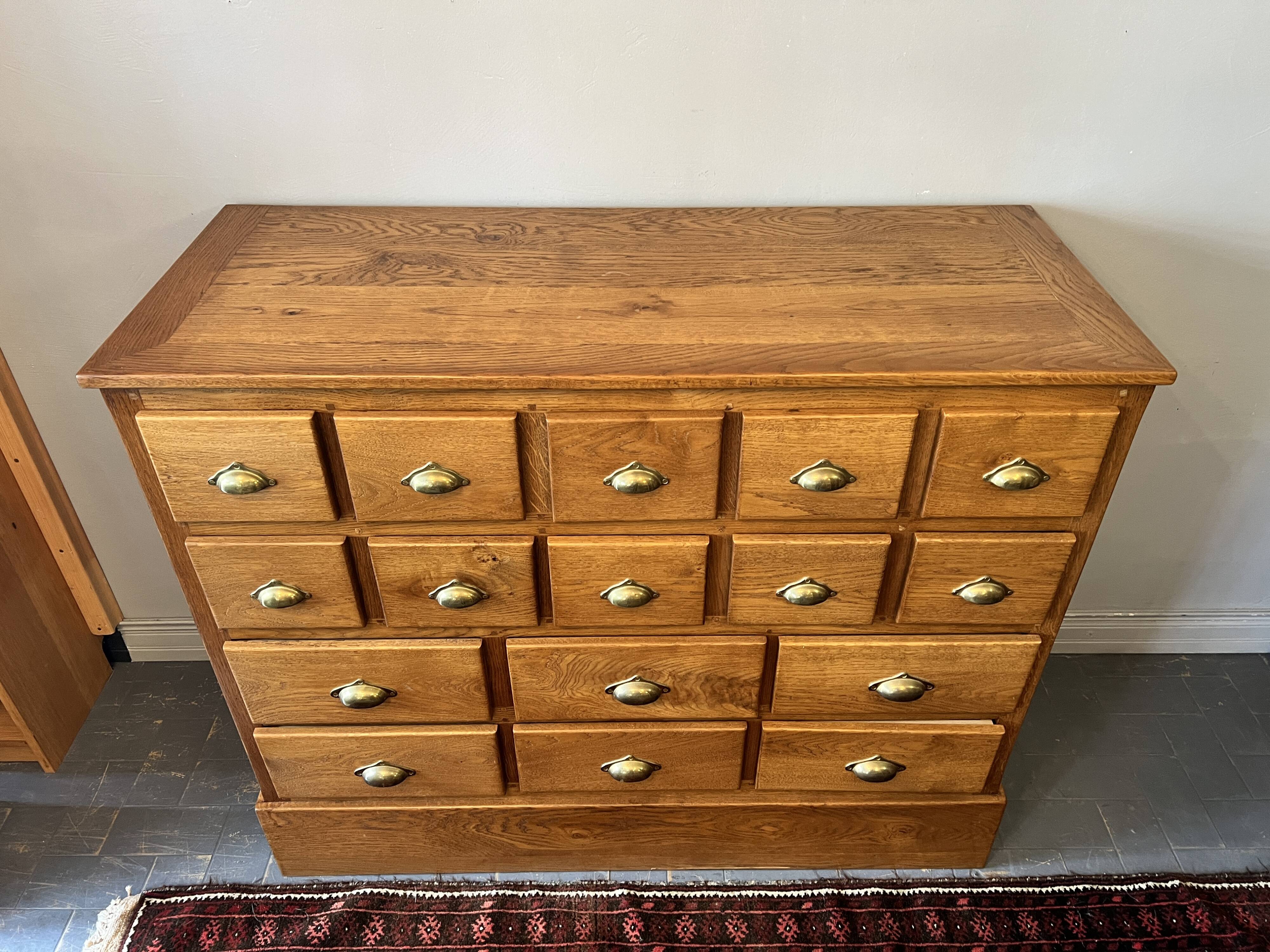 16 drawer counter in solid oak