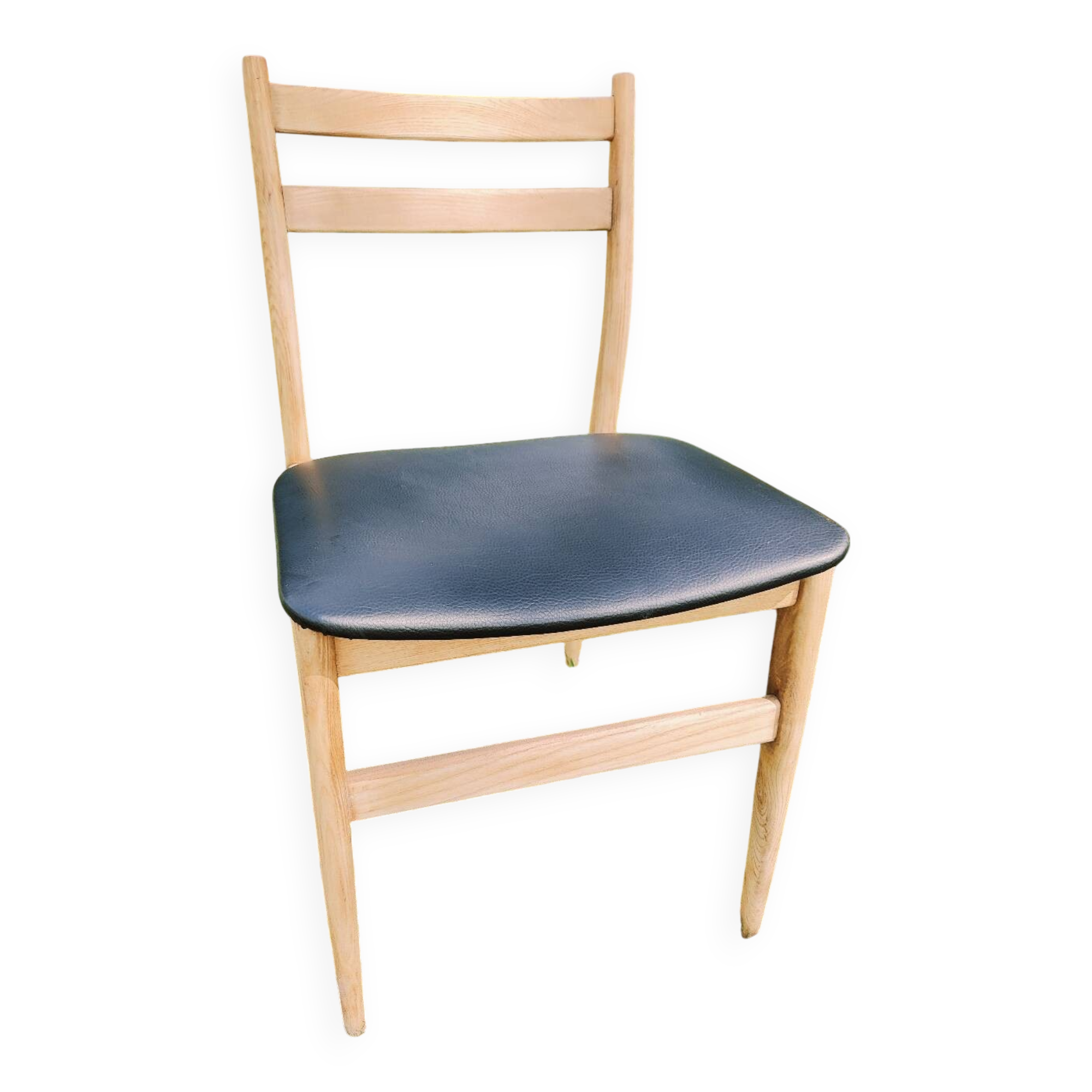 Set of 5 Scandinavian chairs