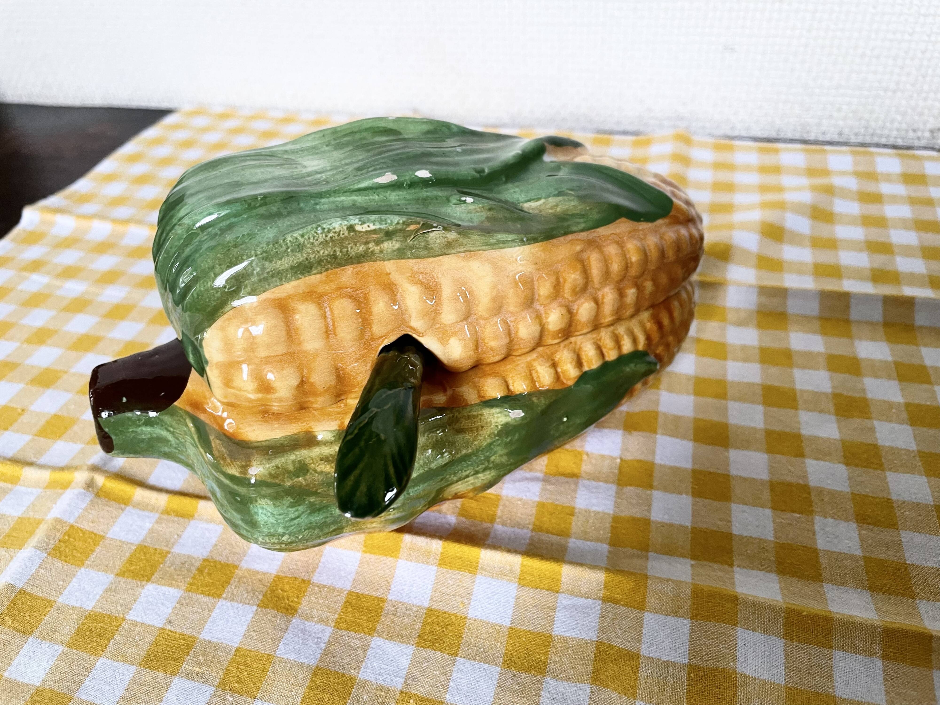 Corn cob slip gravy boat