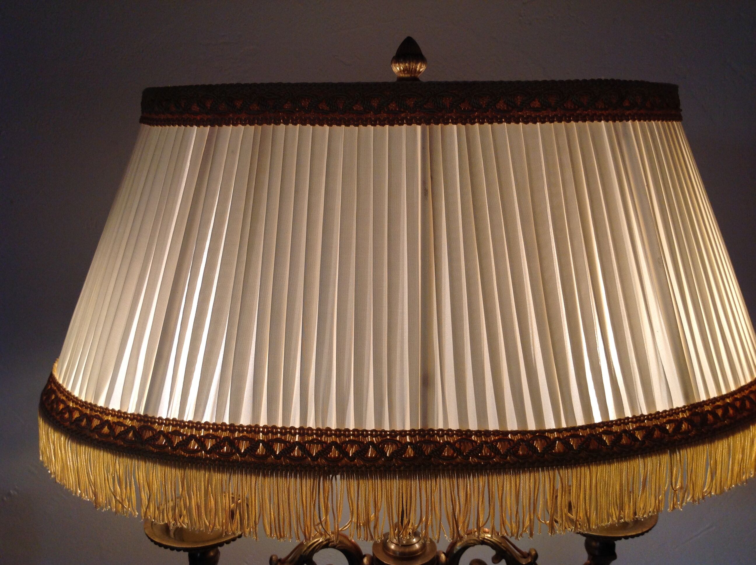 Empire style hot water bottle lamp with fabric lampshade / vintage 50-60s