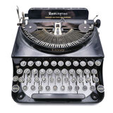 Remington typewriter envoy 1939