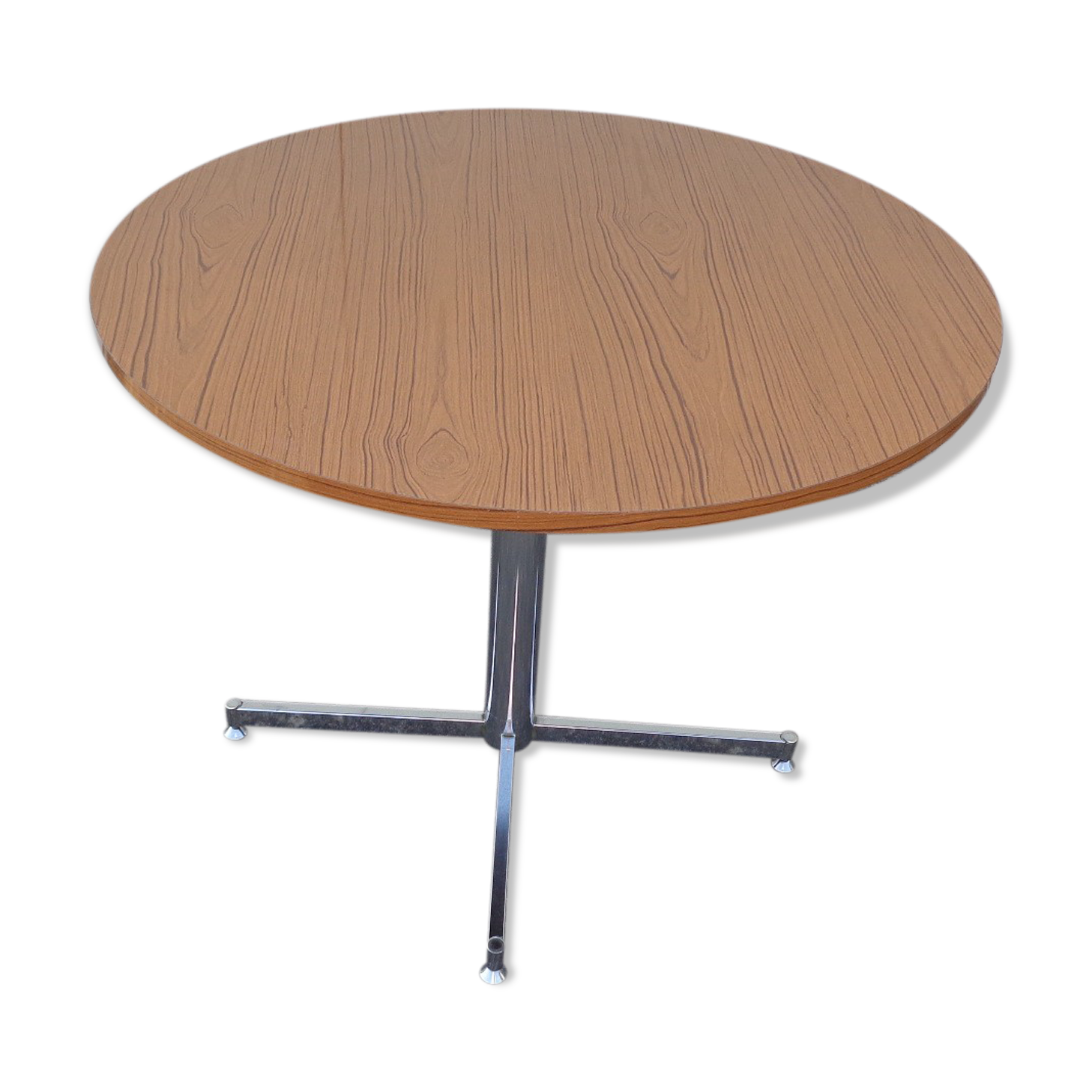 Faux wood kitchen table