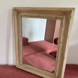 Miroir en bois couleur ivoire effet vieilli