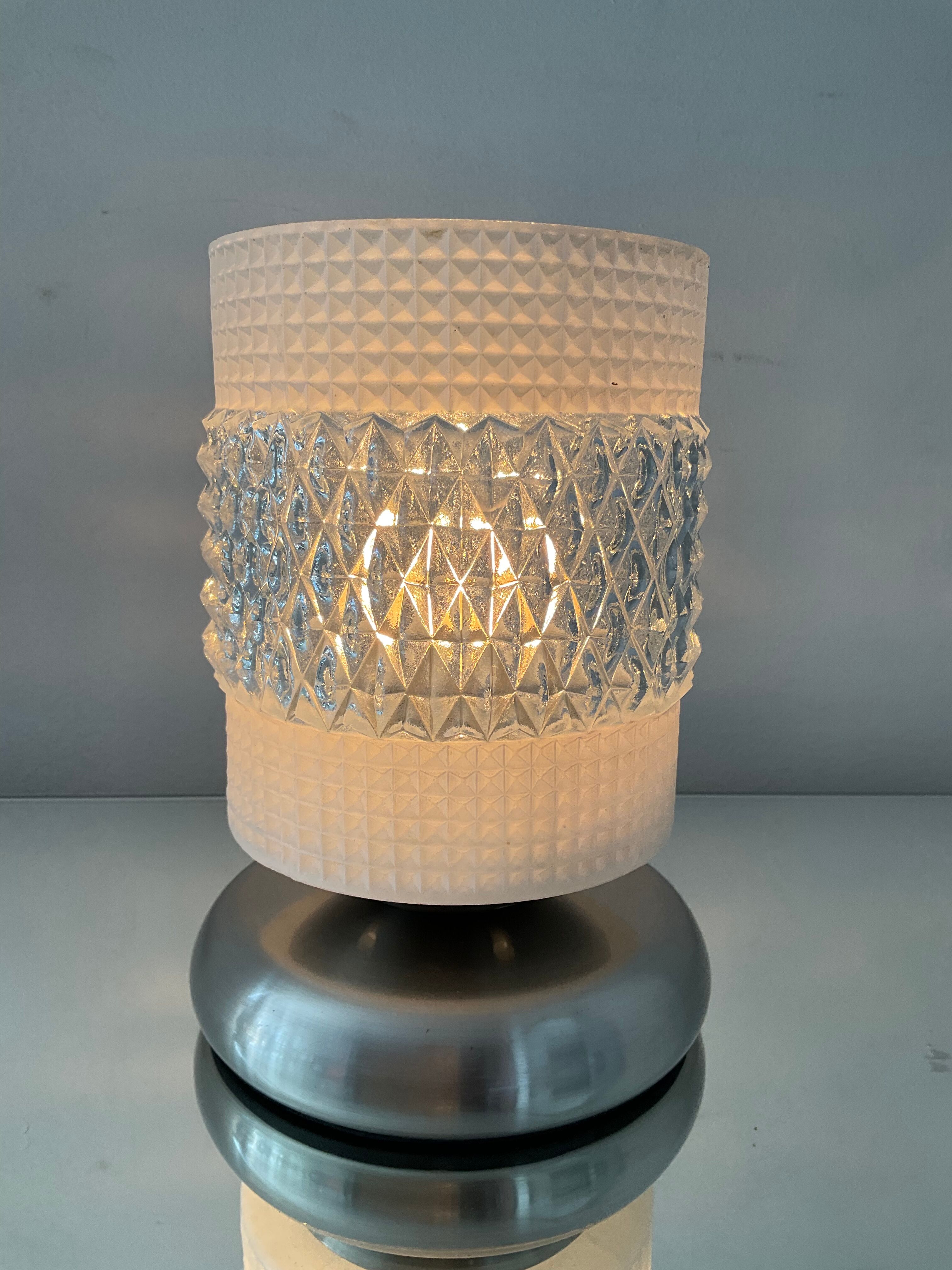 Vintage tactile lamp chrome and molded glass 80s