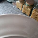 Assiette creuse terre de fer oriental