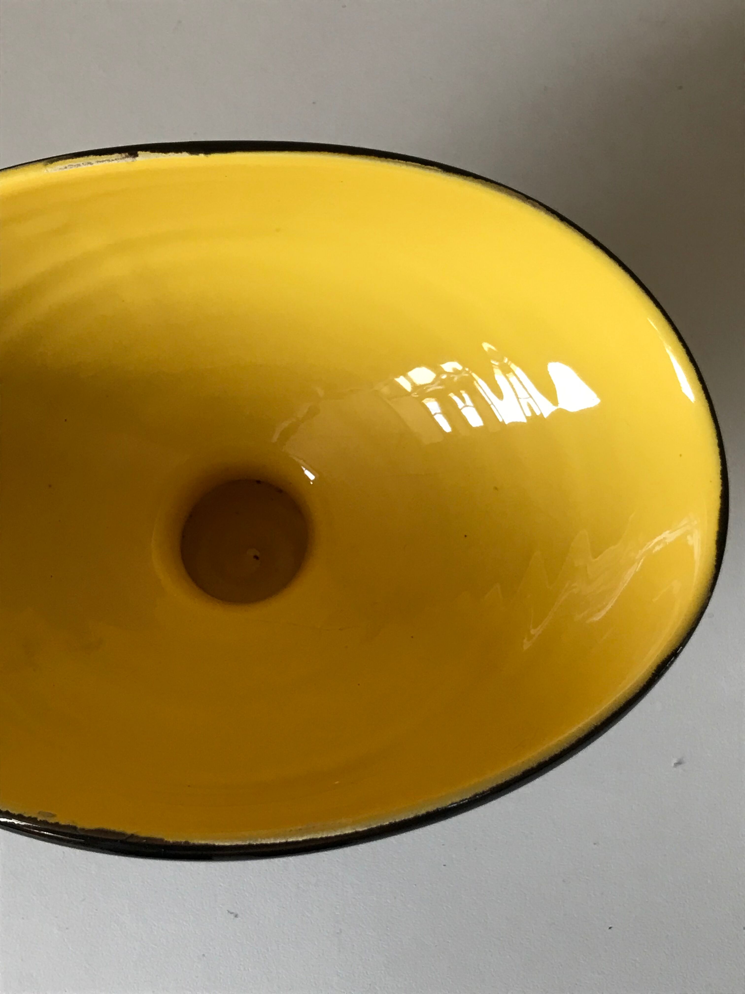 Cut free form vintage design 60s