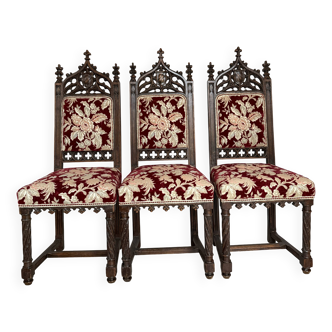 3 chaises néo-gothiques