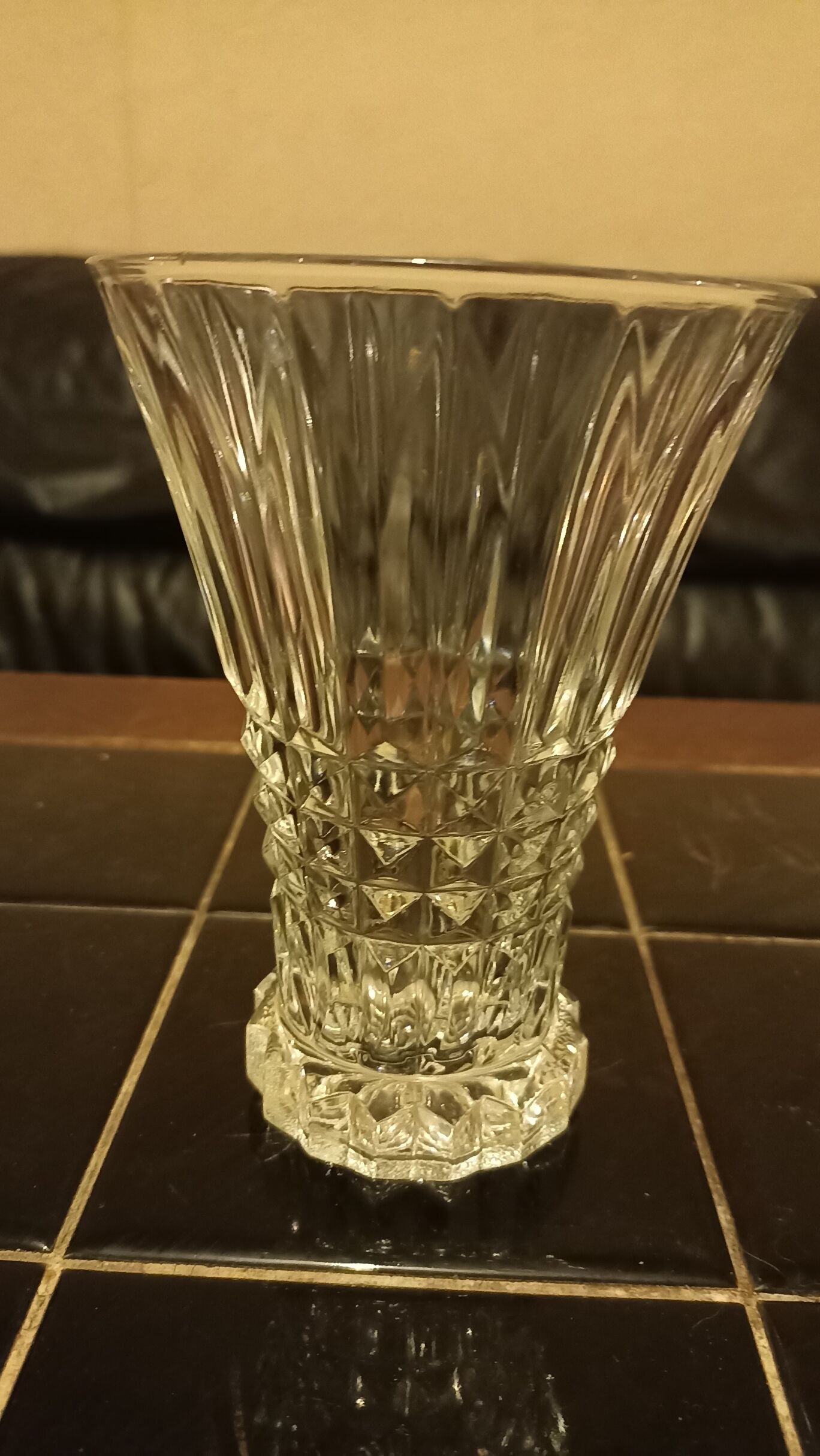 Vase en verre épais