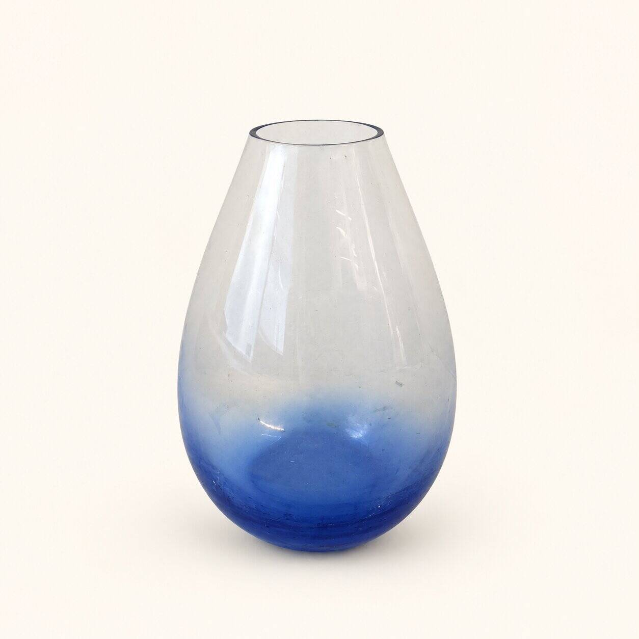 Vase pansu en verre