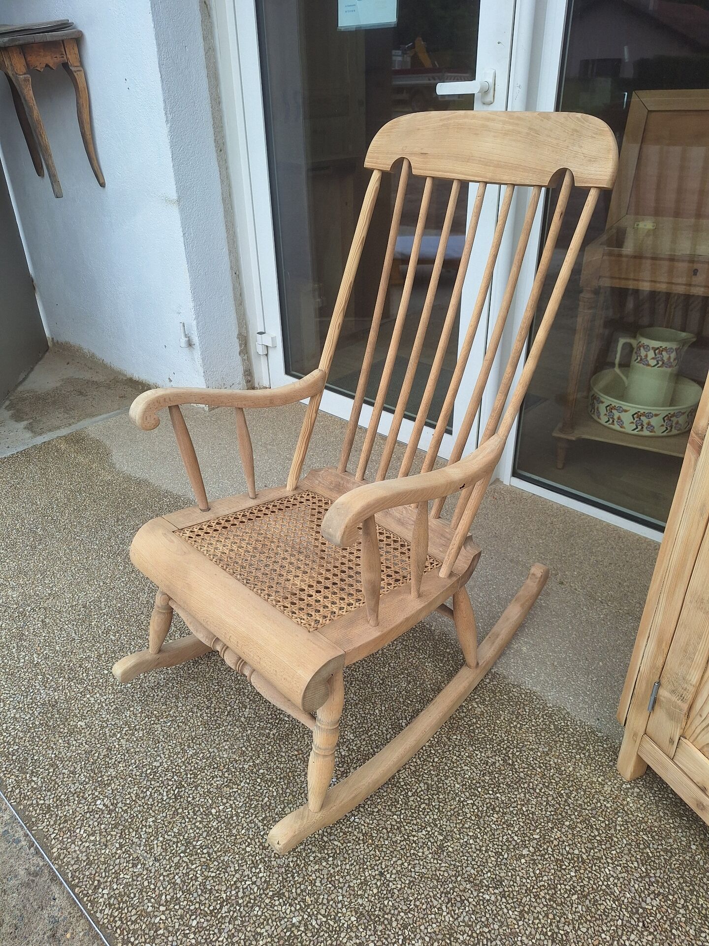 Rocking chair