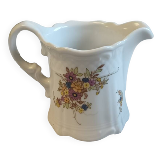 Earthenware creamer