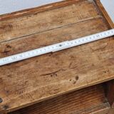Table de chevet ancienne en bois, poignées latérales ajourées, fin XIXe