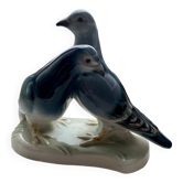 Oiseaux à la grise robe en porcelaine vintage