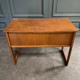 Petit bureau scandinave 1960 deux tiroirs un plateau