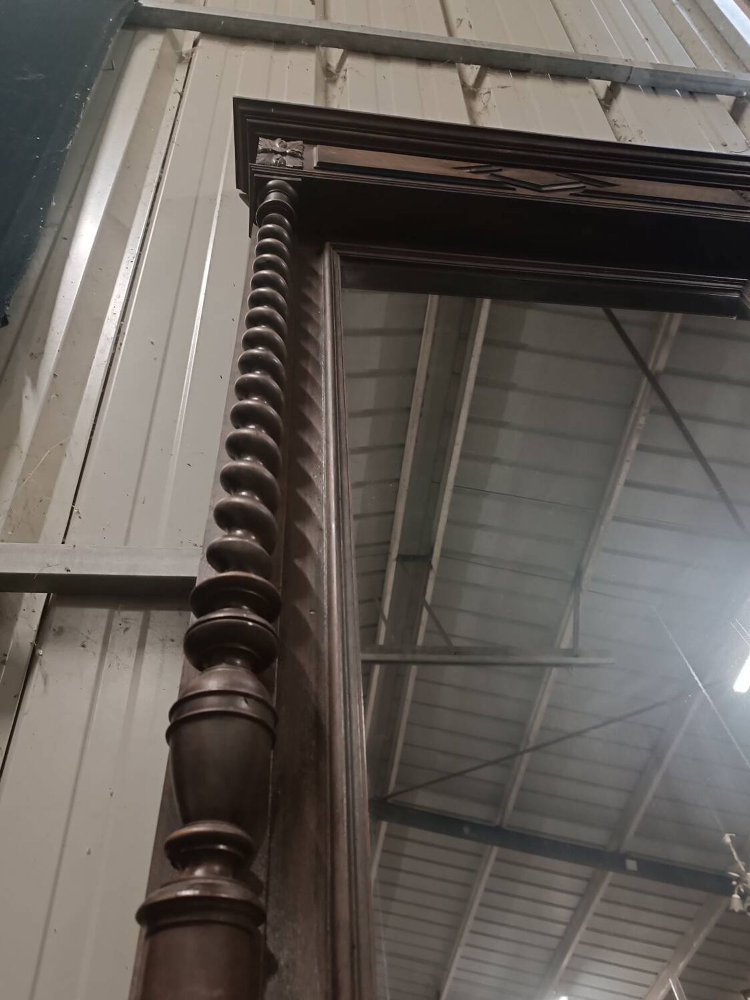 Miroir en chêne à colonnes torsadées