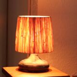 Lampe bleue en grès, abat jour en raphia, années 60