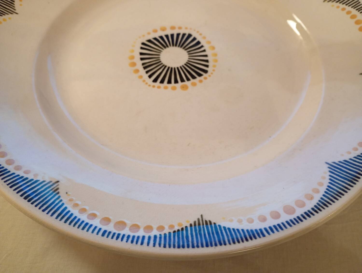 Large round dish Badonviller