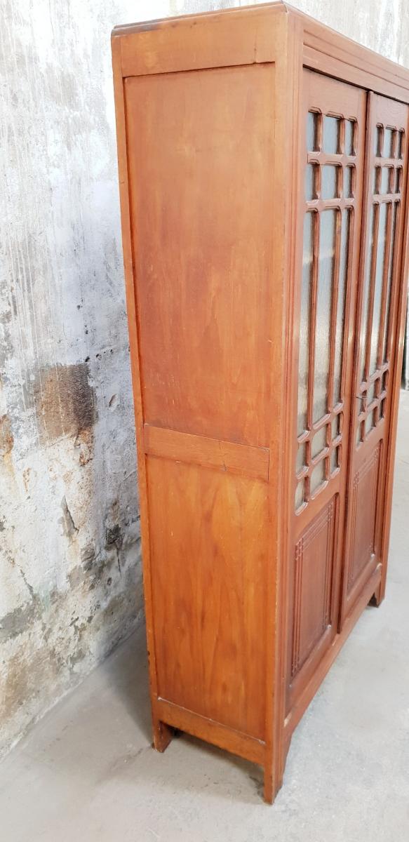 Glass-glazed Parisian wardrobe