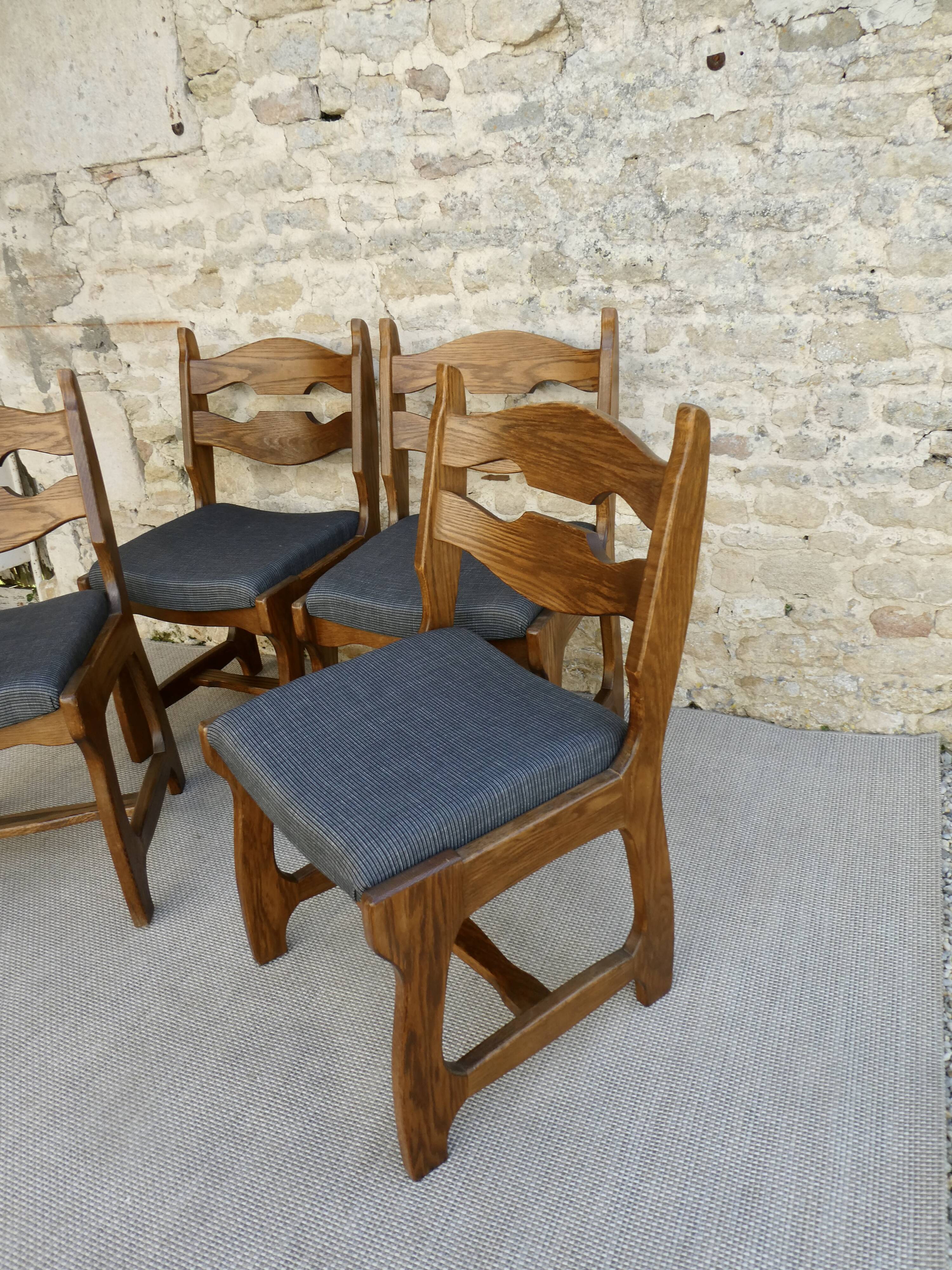 4 chairs in solid wood from Guillerme and Chambron