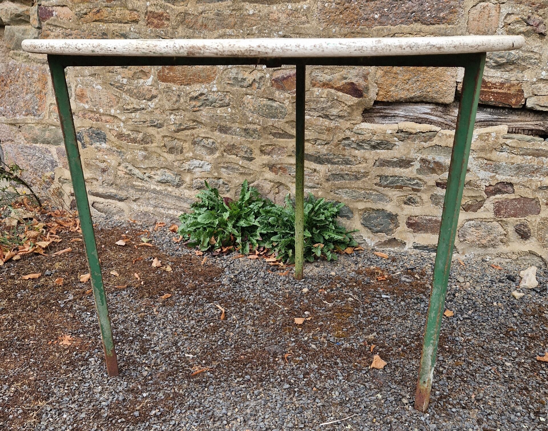 Table ronde de jardin