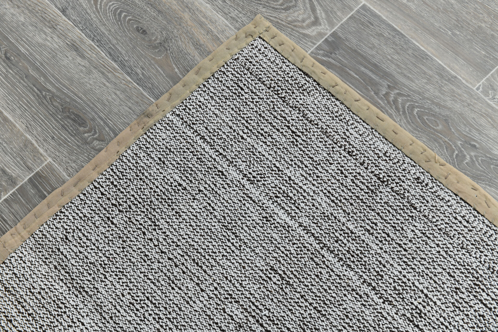 3x10 White Black Turkish Runner Rug 92x310Cm