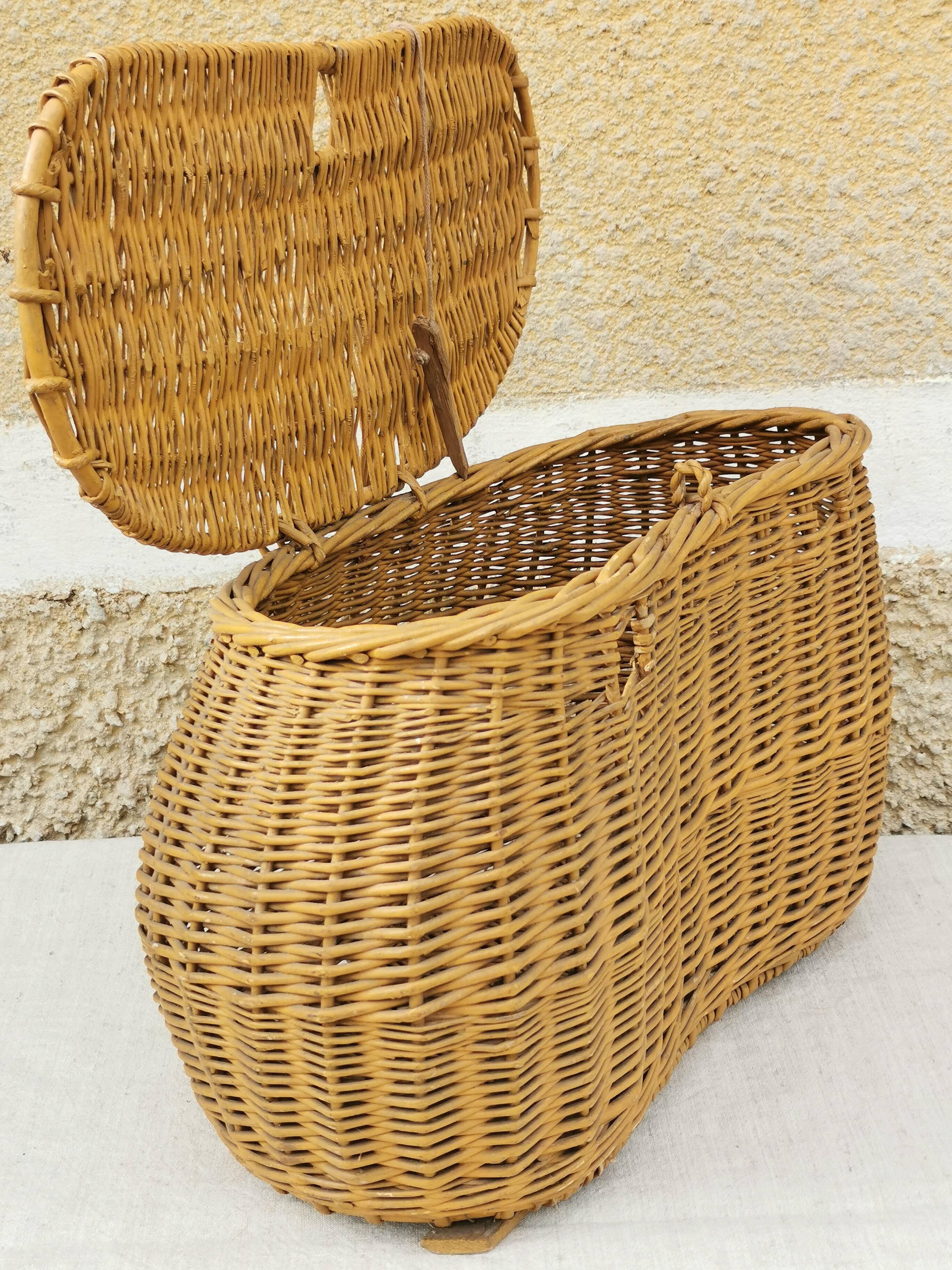 Panier vintage en rotin pour velo