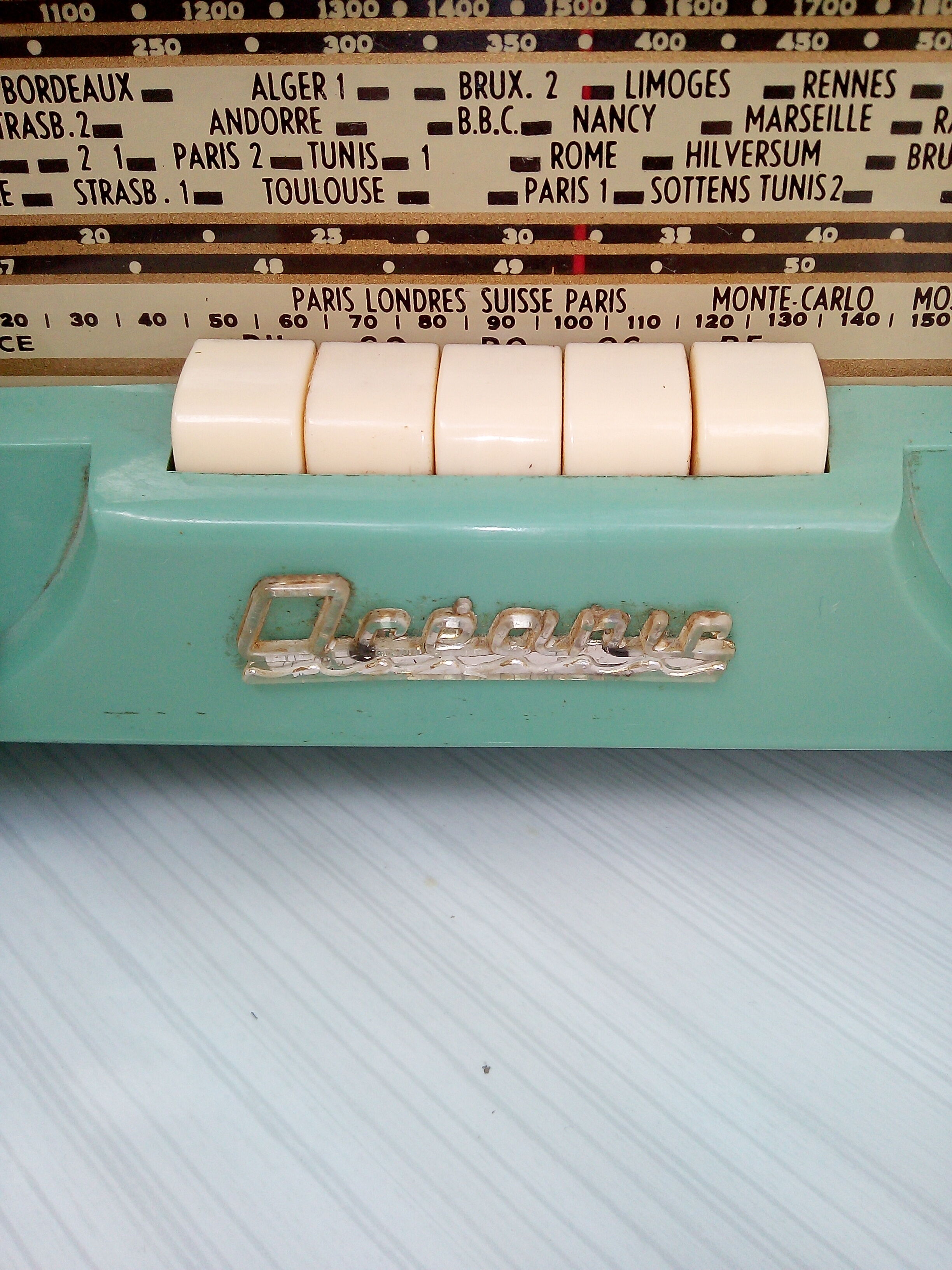 Radio oceanic pirate