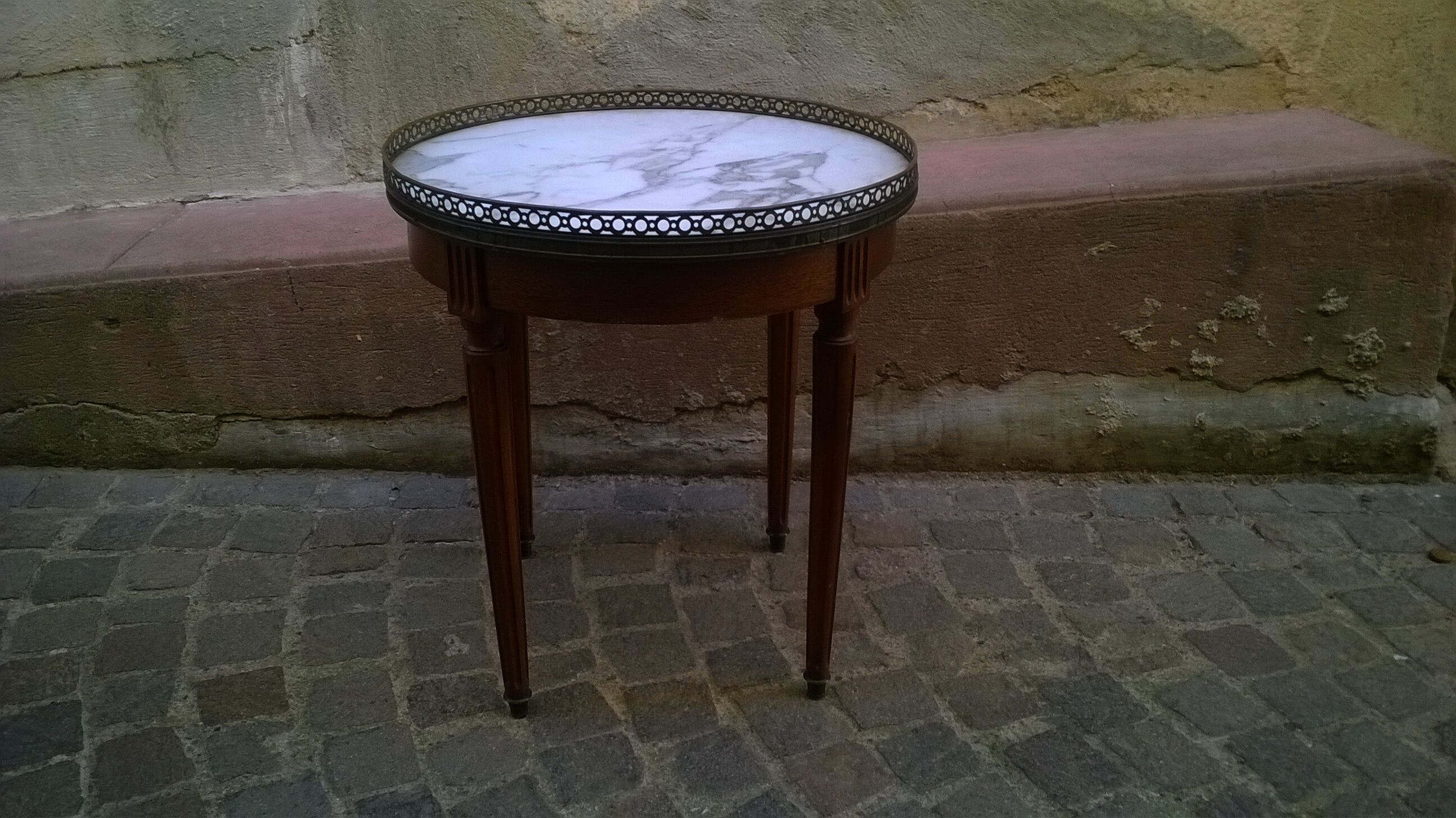 Healing or old hot water table