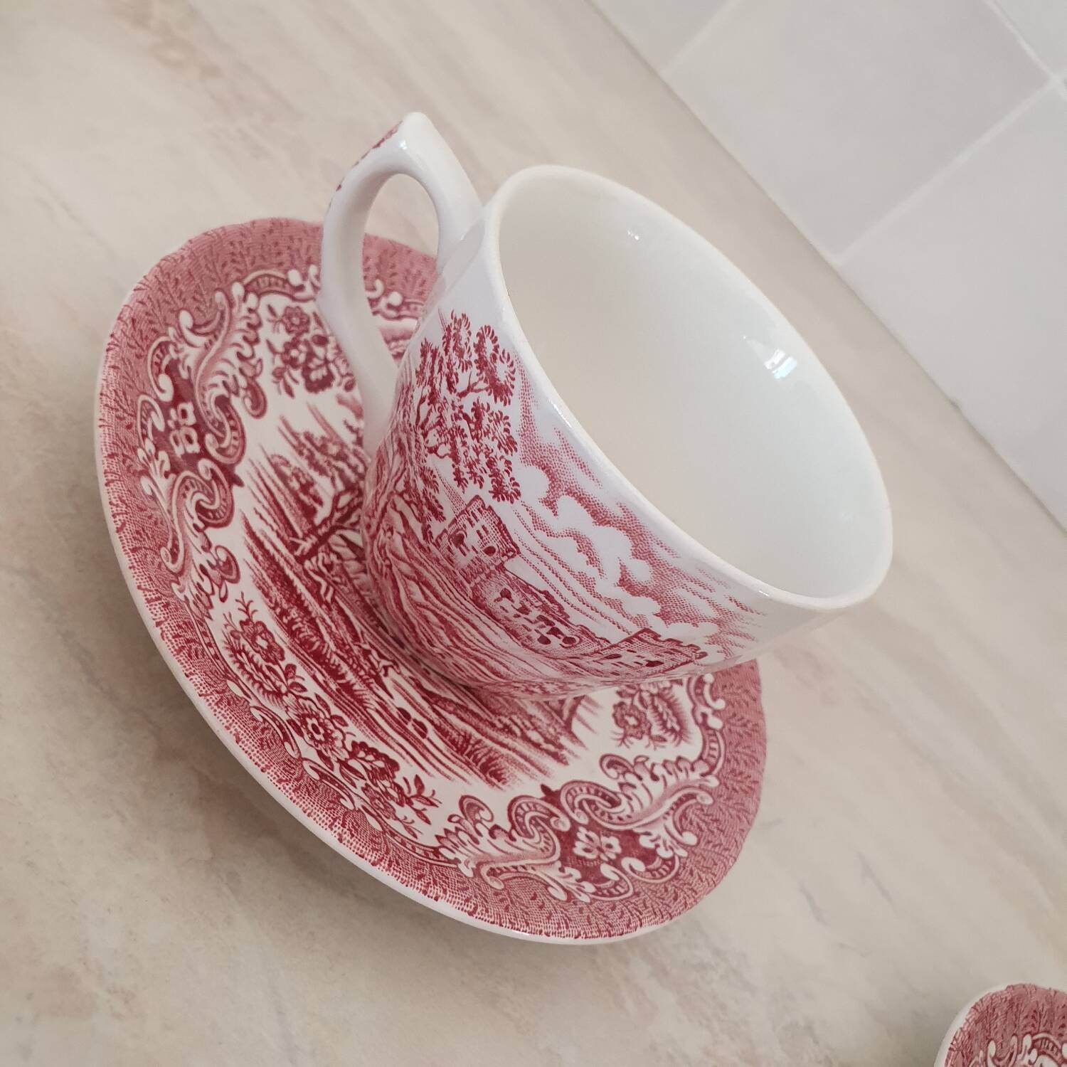 Tasses et sous-tasses Ironstone / service café thé Anglais "Olde Count