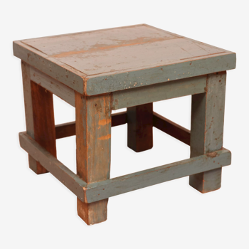 Ancienne petite table de chevet d'atelier en teck birman patine bleue d'origine