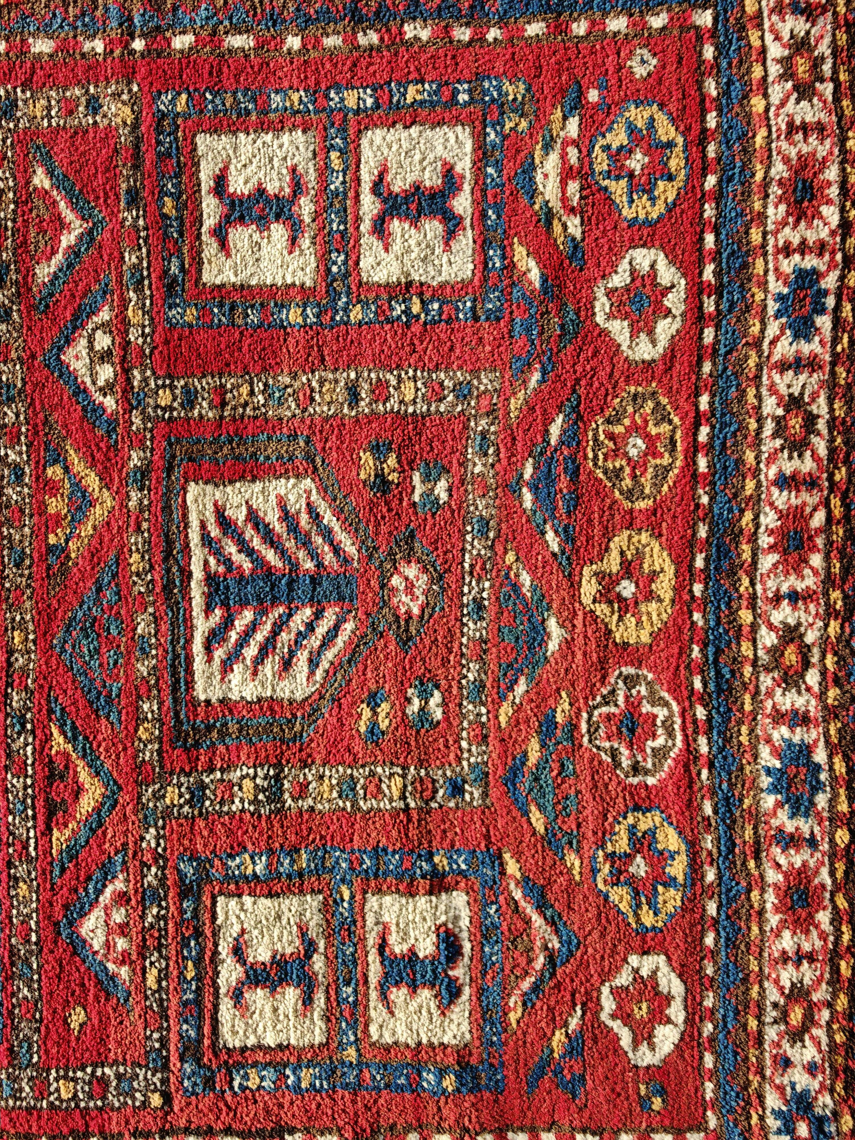 Antique Caucasian Karabakh carpet in 100% wool, late 19th century.