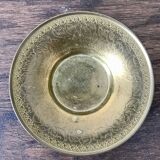 Duo of brass pockets or candle holders