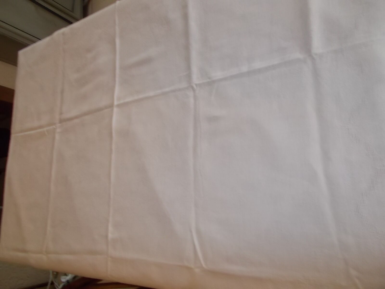 Damask tablecloth 150 x 145