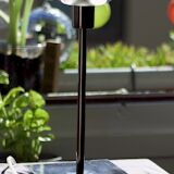 Lampe de table au style épuré